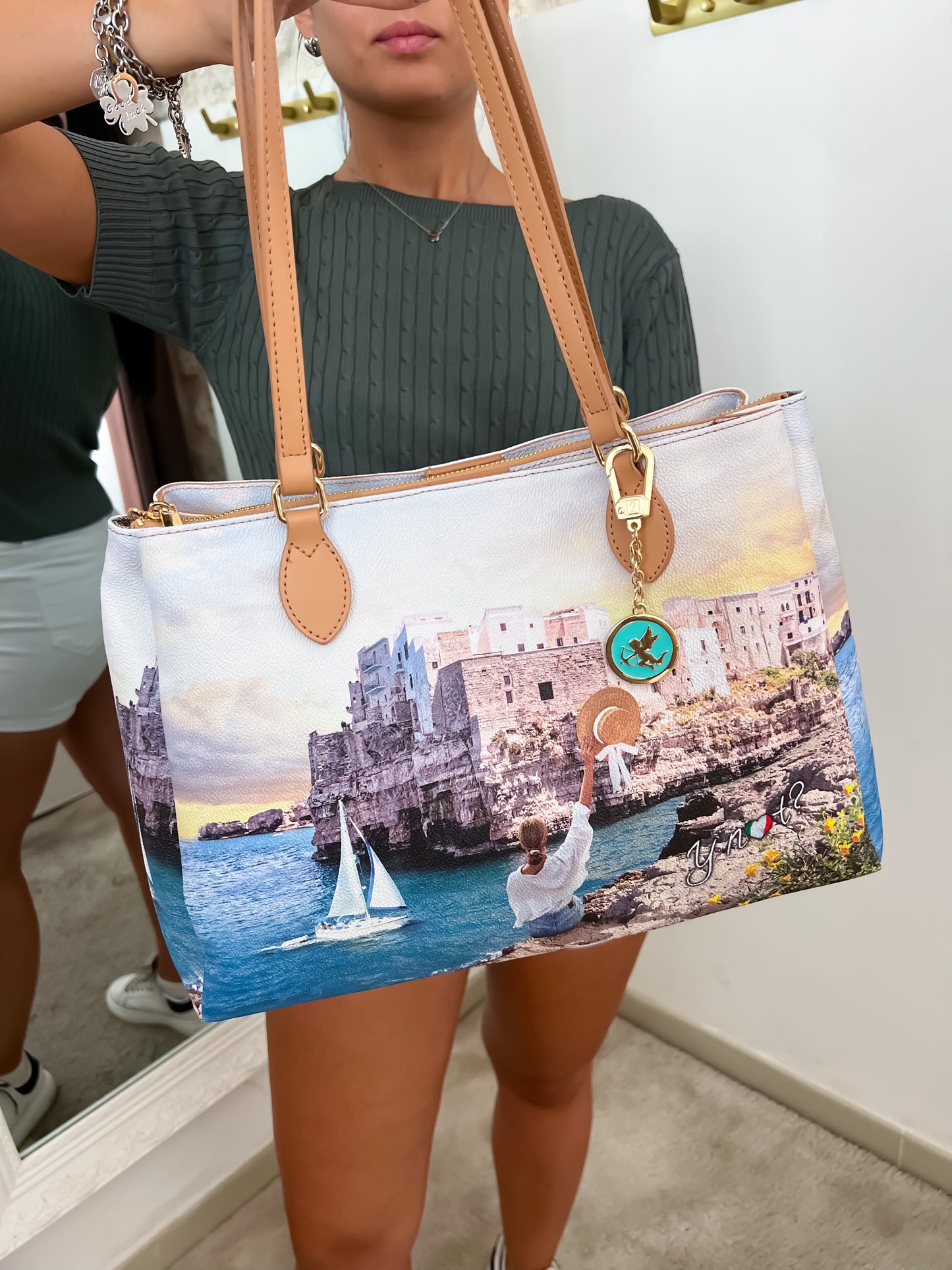 Shopping polignano Ynot?
