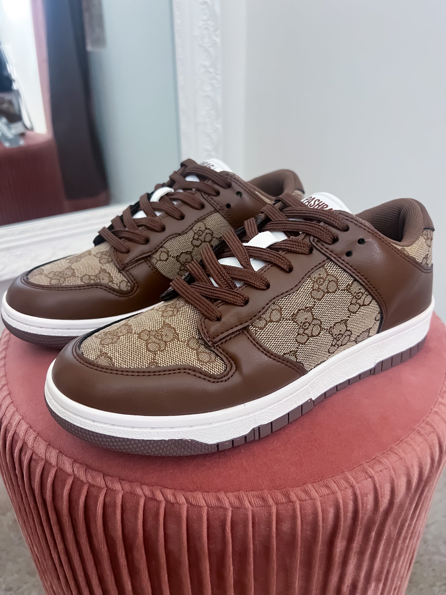 Sneakers orsetto