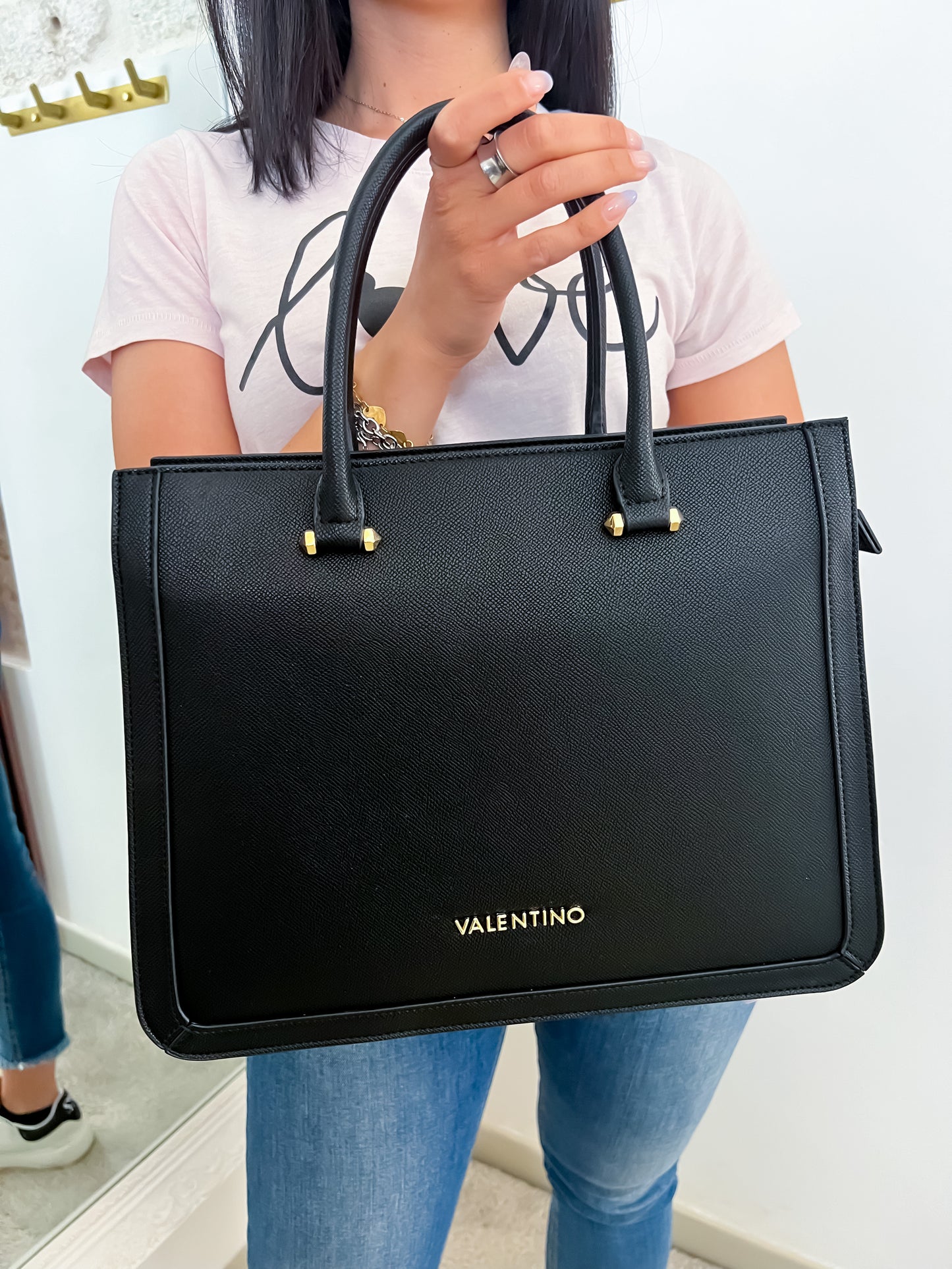 Shopping VALENTINO