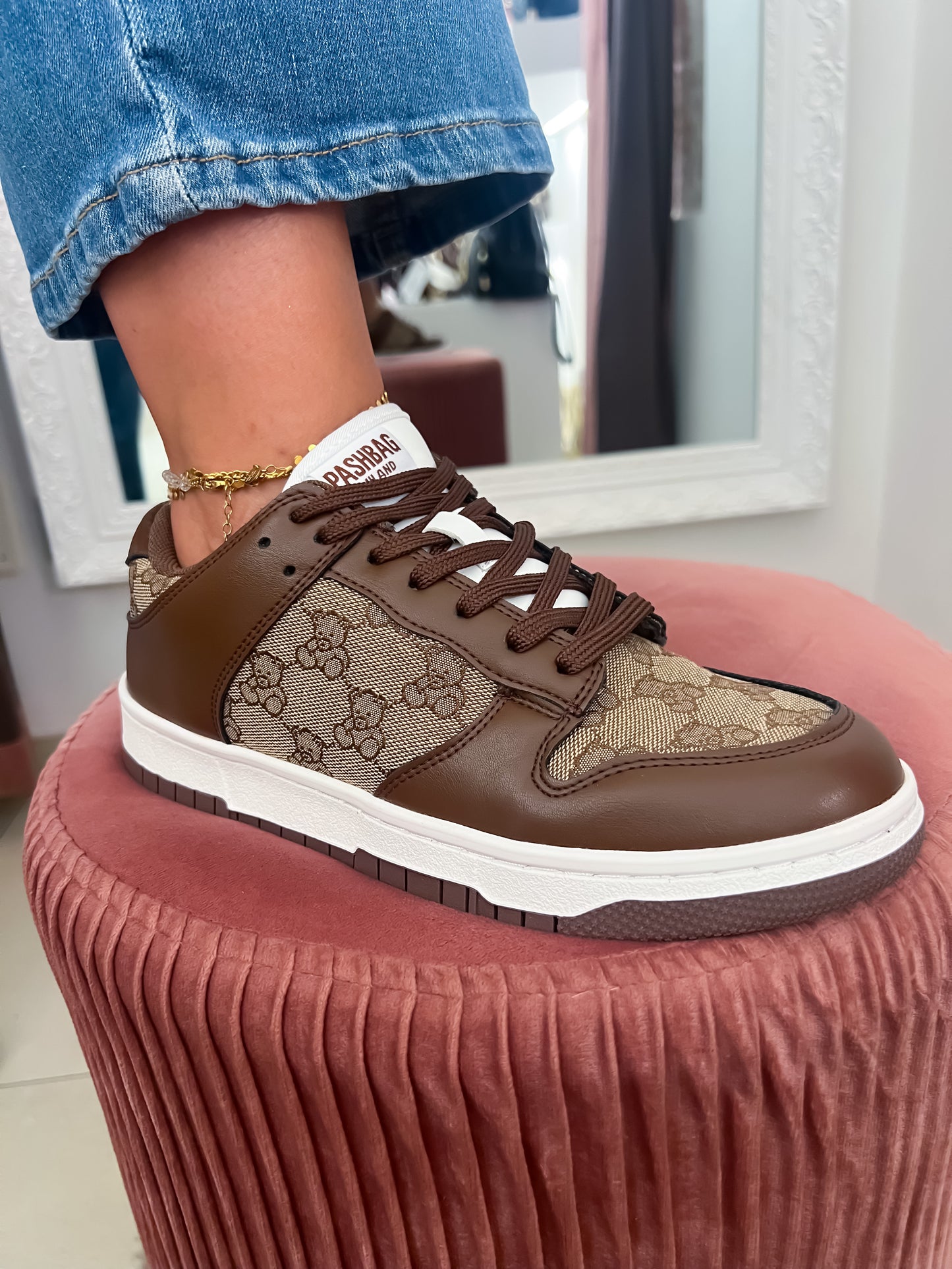 Sneakers orsetto