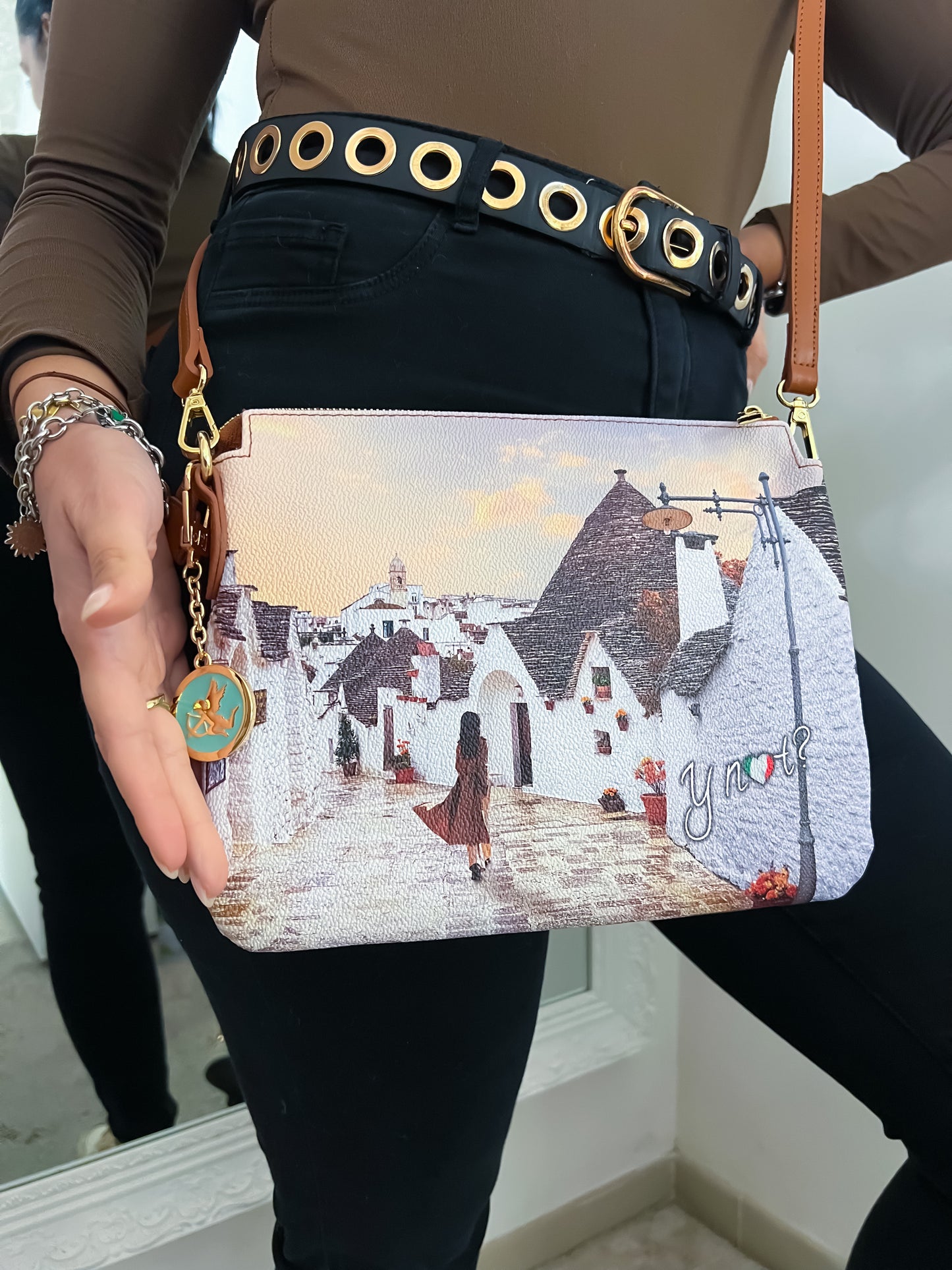 Tracolla trulli Ynot?