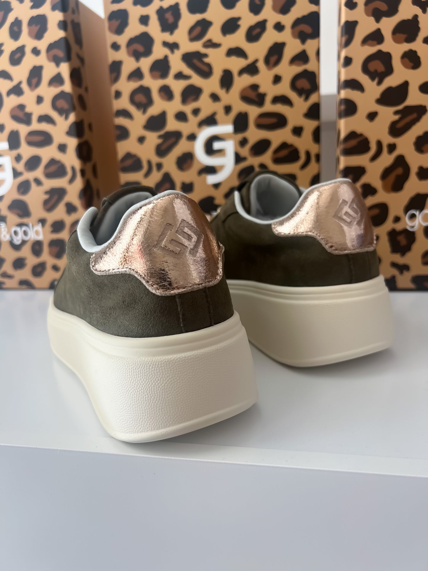 Sneakers camoscio