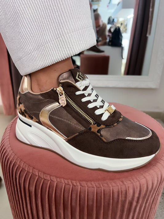 Sneakers platform
