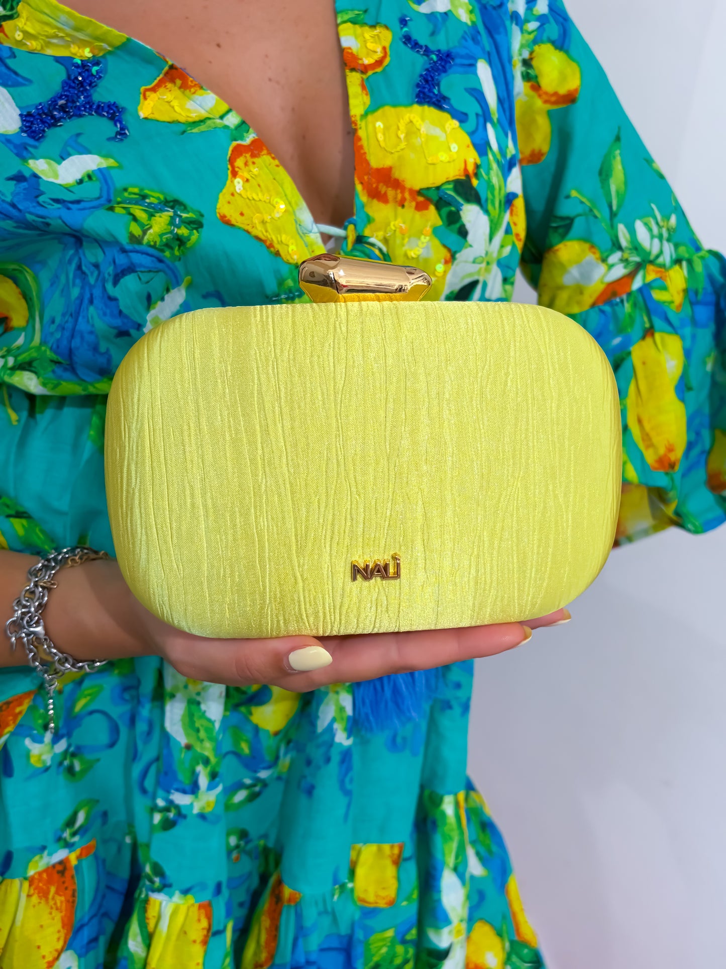 Clutch NALÌ
