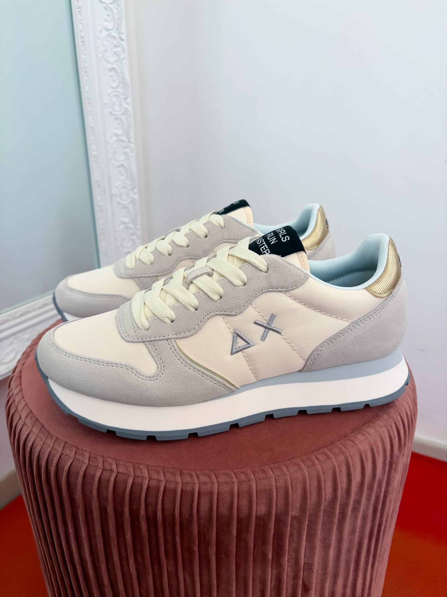 Sneaker Ally Silver/Gold