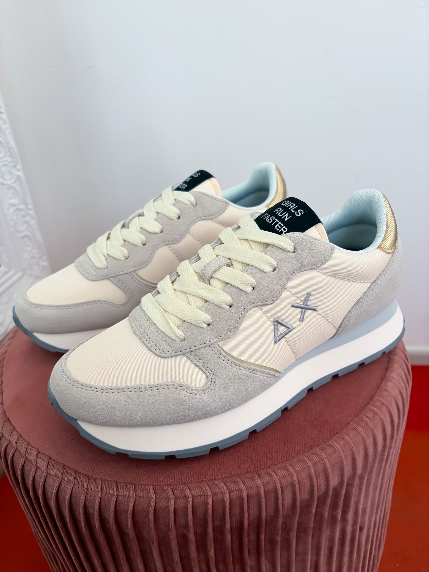 Sneaker Ally Silver/Gold