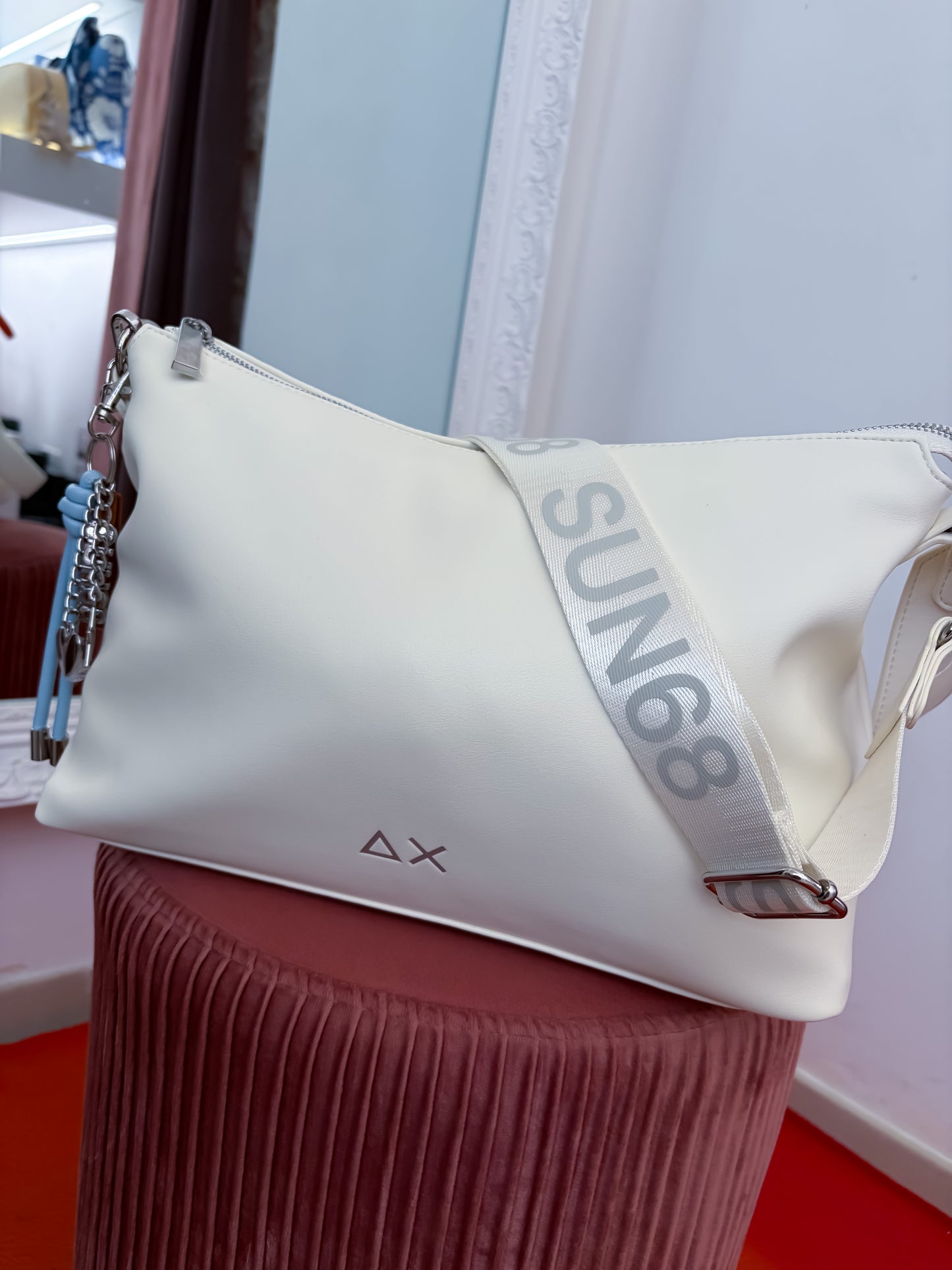 Borsa SUN68