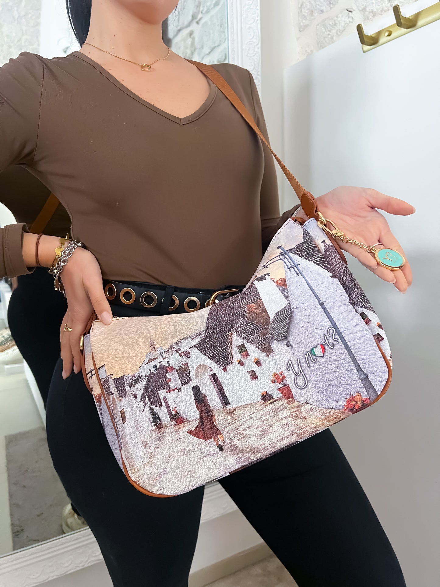 Bandoliera trulli Ynot?