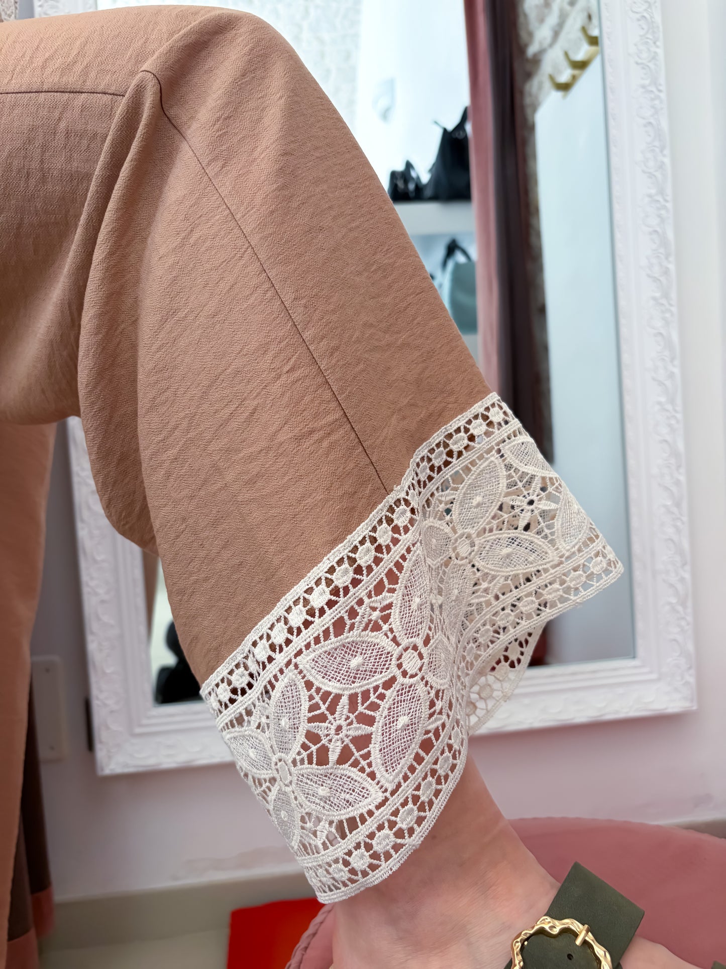 Pantalone palazzo macramè