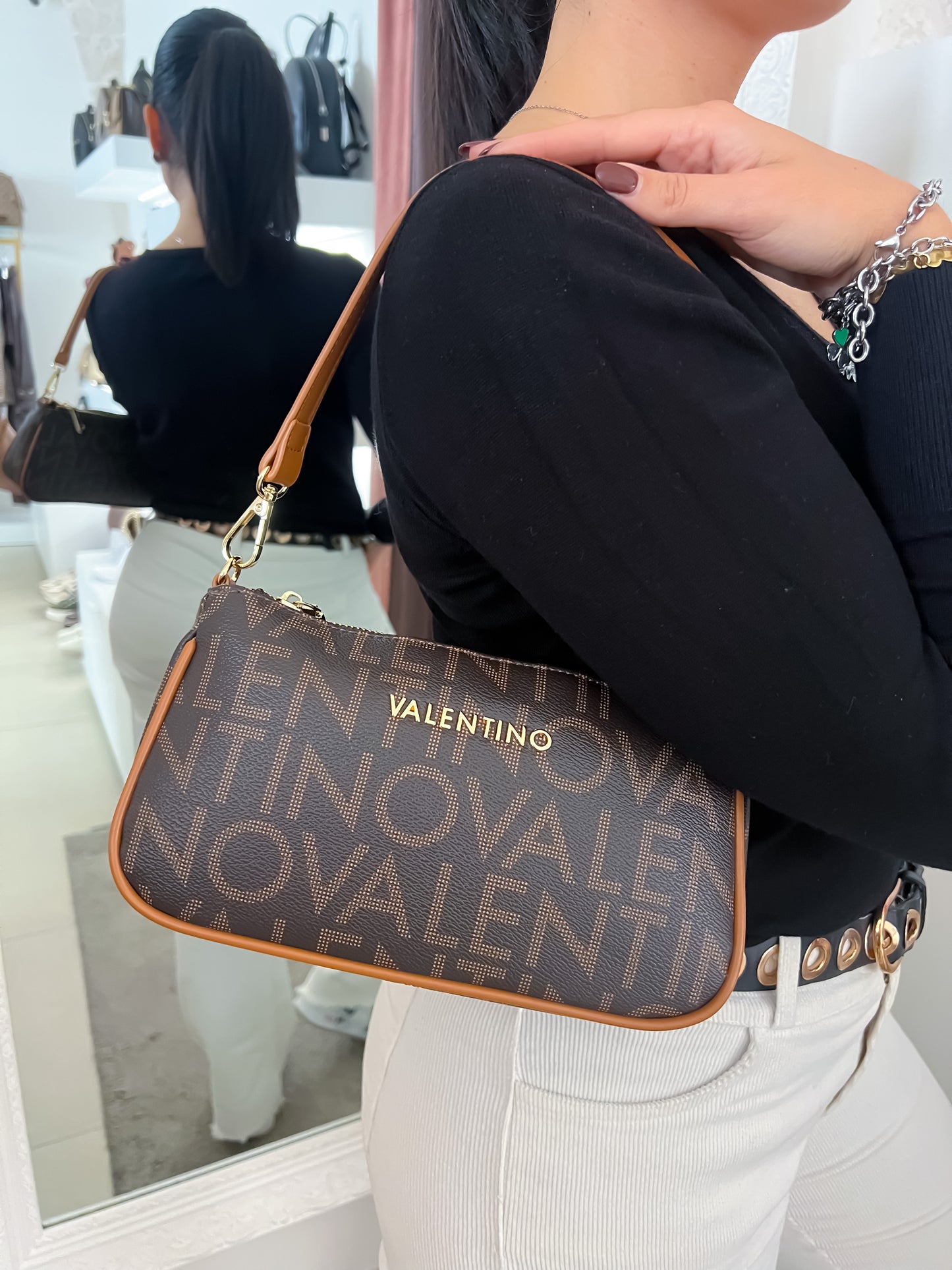 Borsetta logo VALENTINO