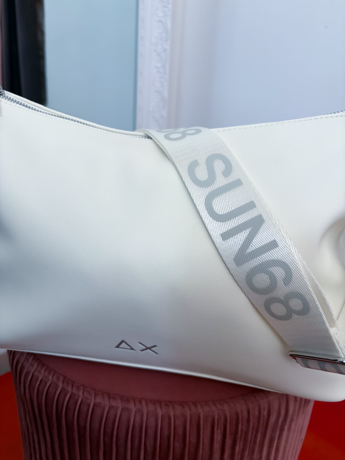 Borsa SUN68